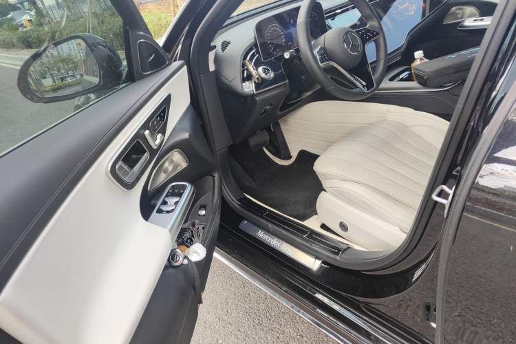 Used Mercedes-Benz E-Class 2024 E 300 L Luxury Model