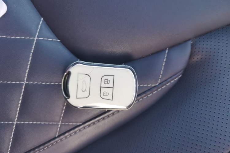 Used Chery Arrizo GX 2019 Pro 1.5T CVT Model Color Version China VI Standard