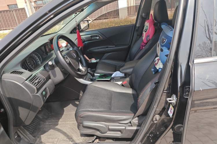 Used Honda Accord 2015 2.0L LX Comfort Edition