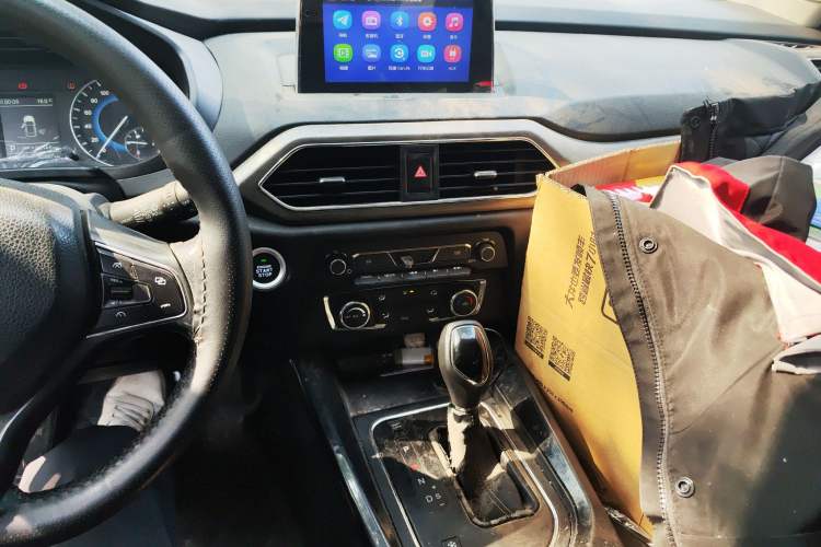 Used Dongfeng Fengon S560 2018 1.8L CVT Prestige Model
