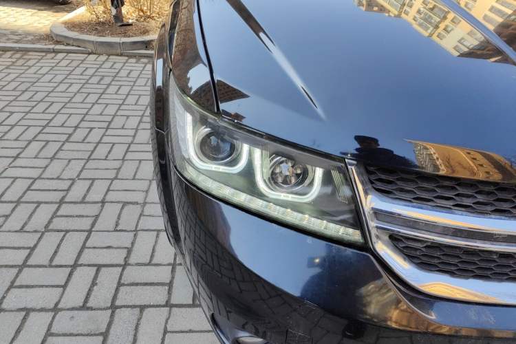 Used Dodge Journey 2013 2.4L Two-Wheel-Drive Smart Edition