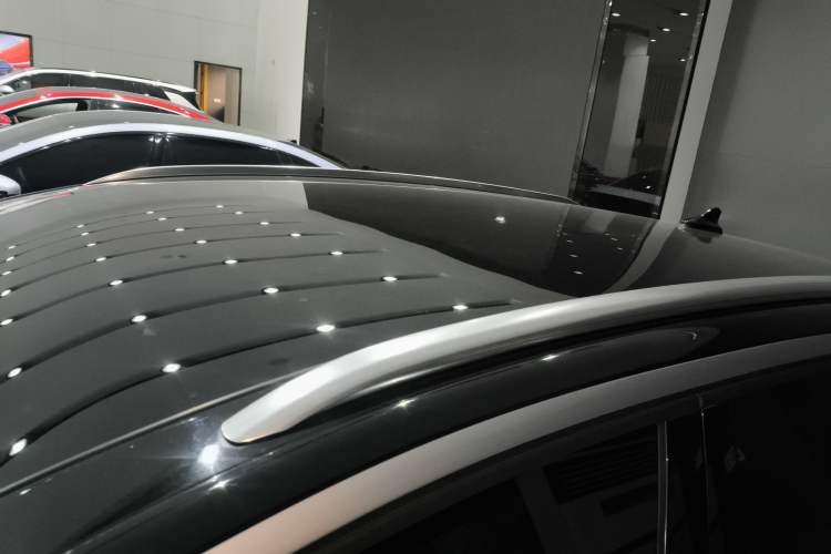 Used Volkswagen ID.4 CROZZ 2021 Long-Range Lite PRO Two-Wheel Drive Version
