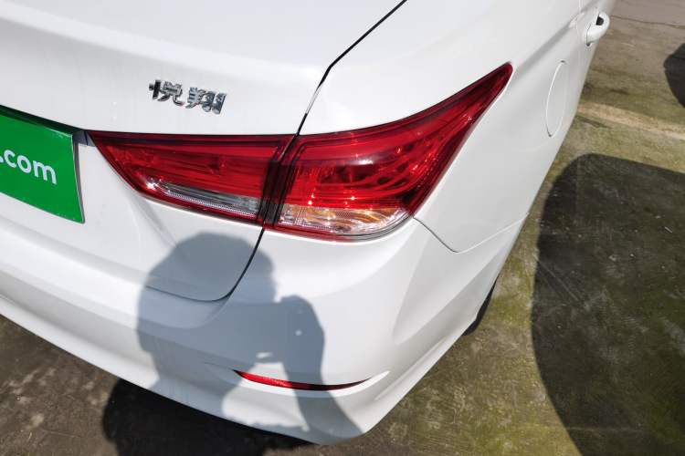 Used CHANGAN Alsvin 2019 1.5L DCT Comfort Model China VI Standard Right Rear Taillight