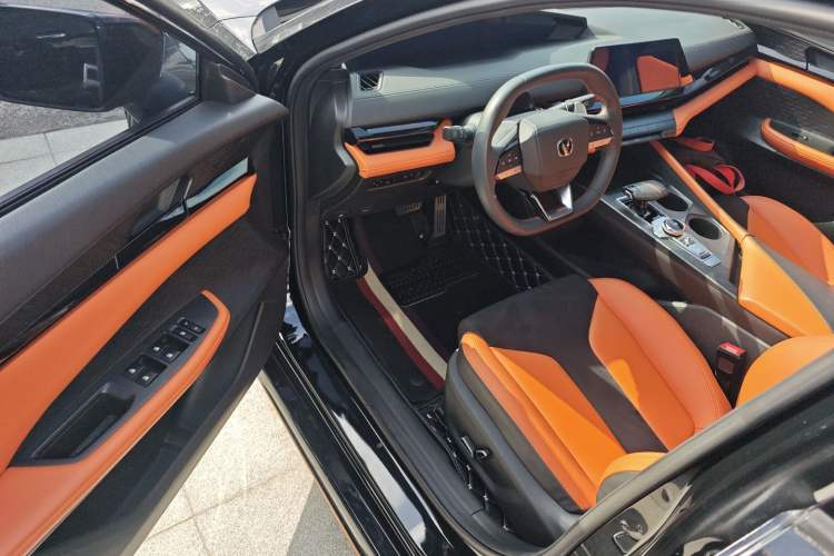 Used Changan UNI-V 2023 1.5T Sport Edition