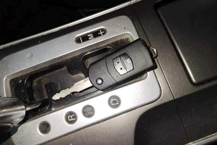 Used Mazda 6 2011 2.0L Automatic Fashion Edition Vehicle Key