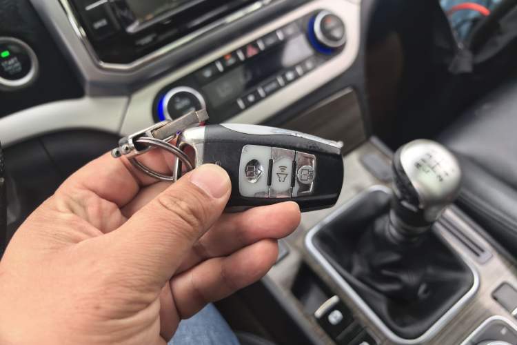 Used Haval H6 Coupe 2016 Blue Label 1.5T Manual Two-Wheel Drive Urban Model