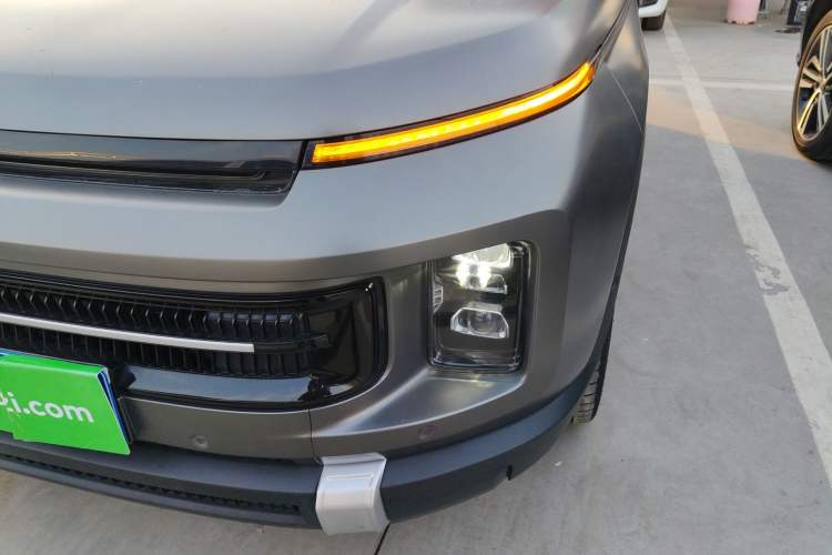 Used Geely Auto icon 2025 Linglong 1.5TD Jinxi Edition Left Front Headlight