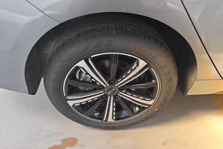 Used BYD Destroyer 05 2024 Honor Edition DM-i 120KM Luxury Model