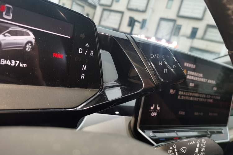 Used Volkswagen ID.6 CROZZ 2022 Long-Range PRO Edition Gear Lever