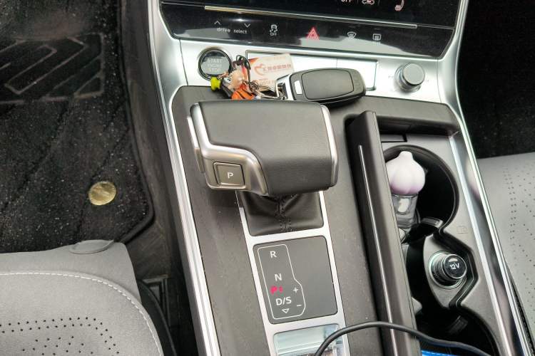 Used Audi A6L 2024 45 TFSI quattro Prestige Dynamic Edition
