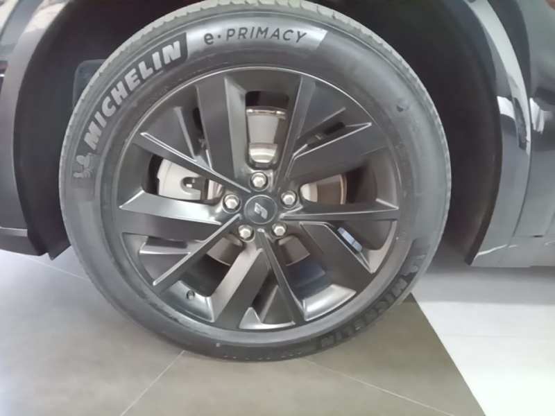 Used Li Auto L8 2023 Pro Model — 22