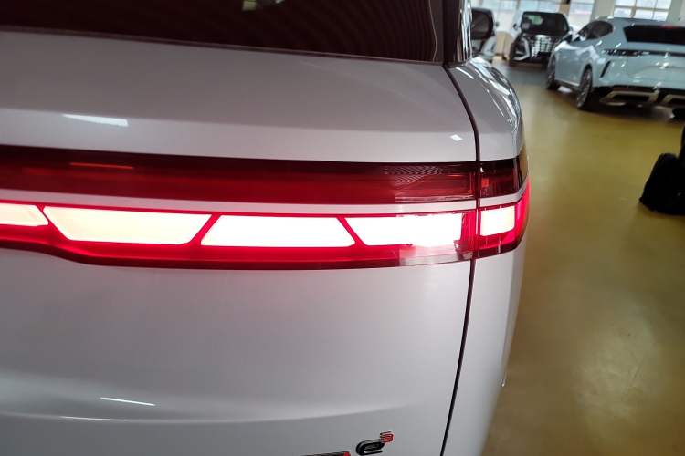 Used Denza N9 2025 Flagship Model