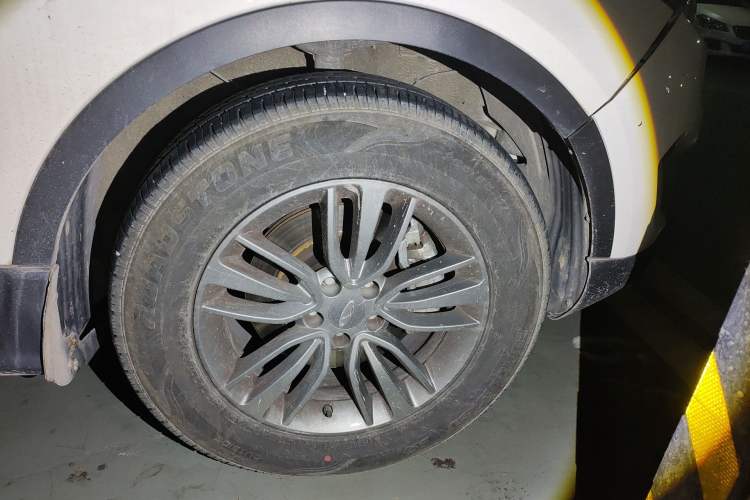 Used Chery Tiggo 5 2015 2.0L CVT Family Deluxe Edition