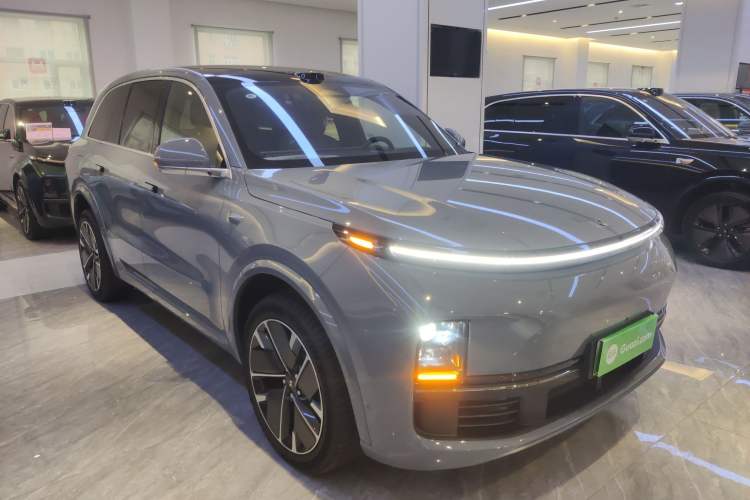 Used Li Auto L8 2025 Ultra Smart Refreshed Edition