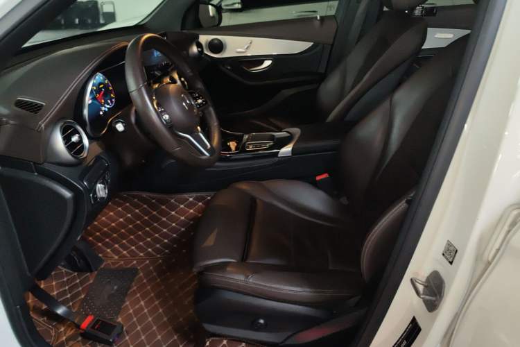 Used Mercedes-Benz GLC 2020 Facelifted GLC 260 L 4MATIC Dynamic Edition
