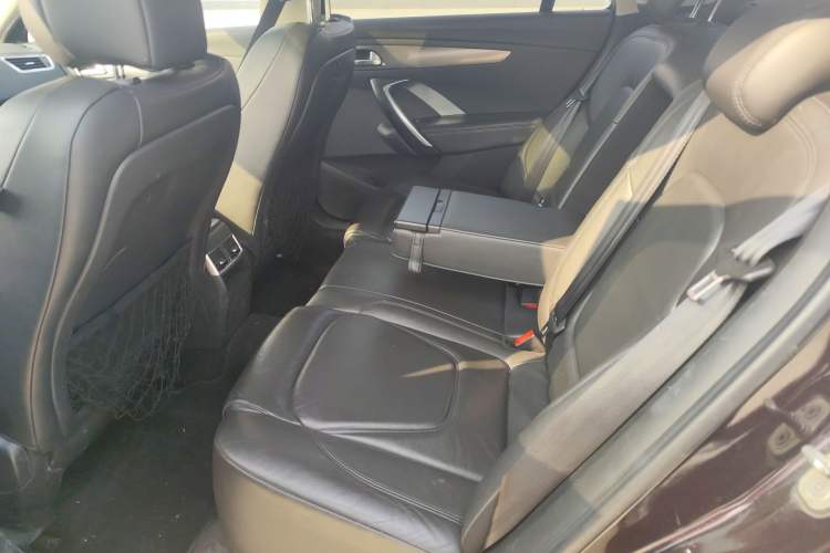 Used DS 5LS 2014 1.6T Elegant Version THP160