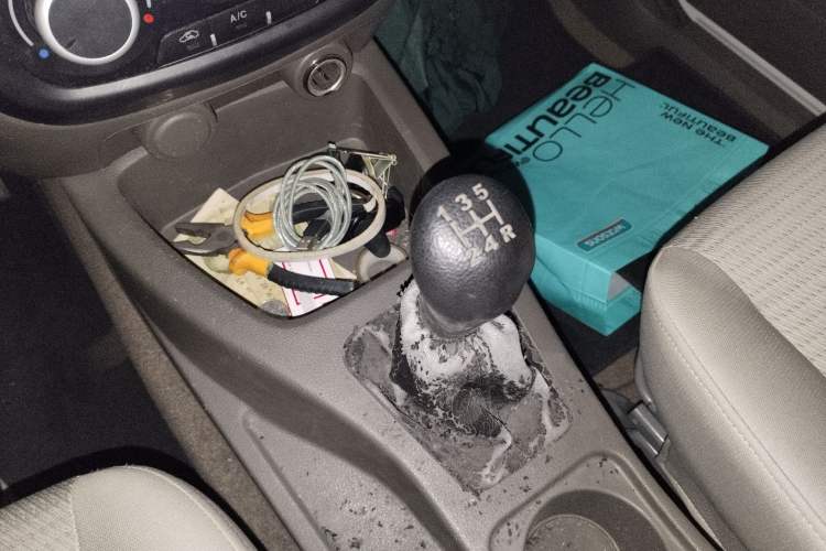 Used Wuling Rongguang V 2016 1.5L Practical Version