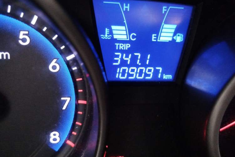 Used Hyundai ix35 2010 2.0L Manual Two-Wheel Drive New Edition GL
