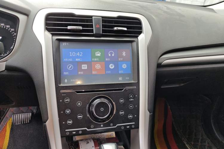 Used Ford Mondeo 2013 1.5L GTDi180 Fashion Edition Audio And AC Panel