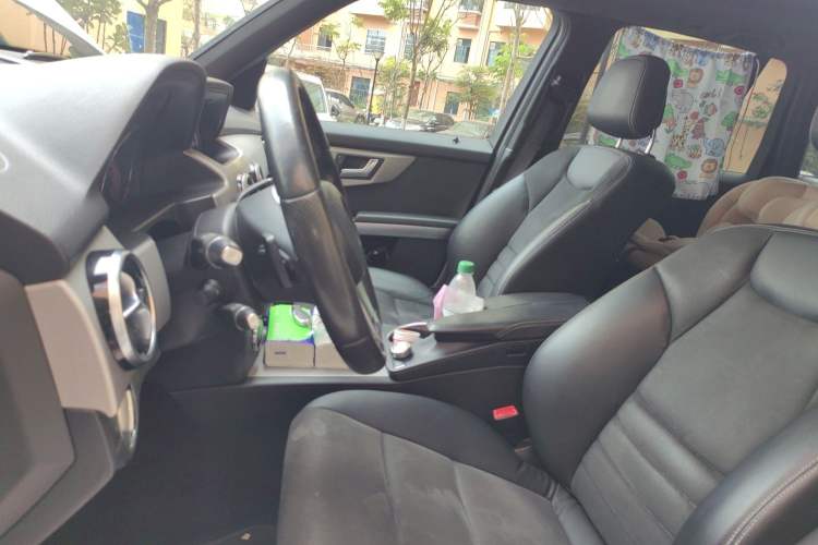 Used Mercedes-Benz GLK-Class 2015 GLK 300 4MATIC Fashion Edition Ultimate Version
