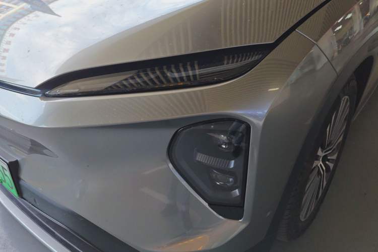 Used Nio ES7 2022 75 kWh Left Front Headlight