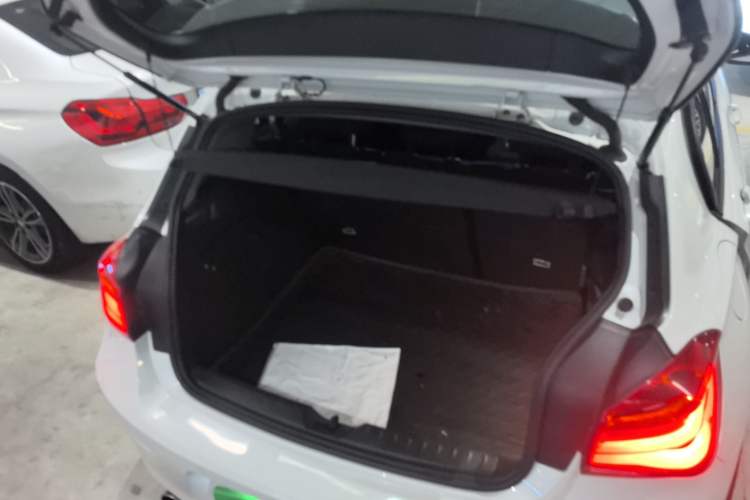 Used BMW 1 Series 2015 120i Leading Model
