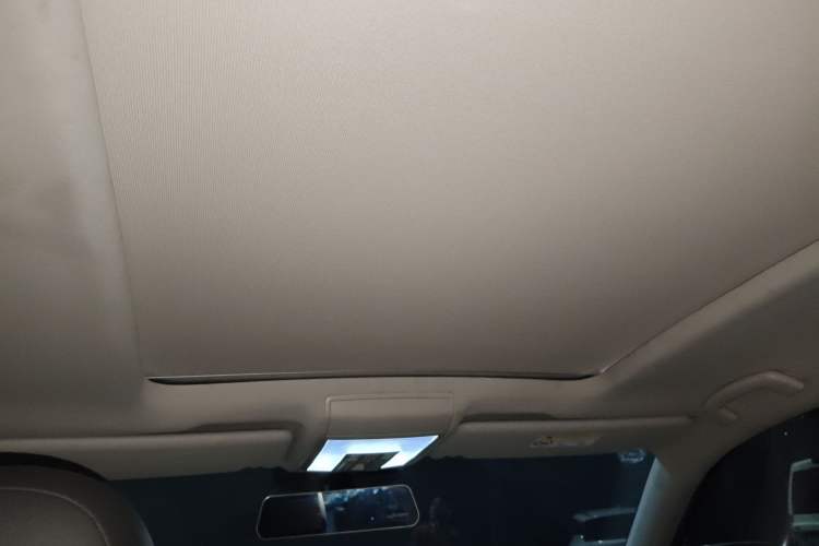 Used Volkswagen Teramont 2017 330TSI Two-Wheel-Drive Luxury Edition Headliner