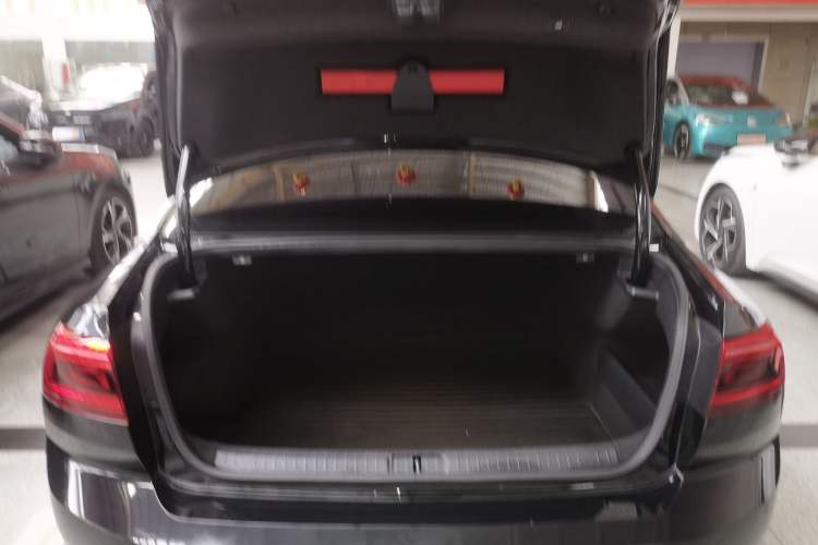 Used Volkswagen Magotan 2020 330TSI DSG Luxury Edition