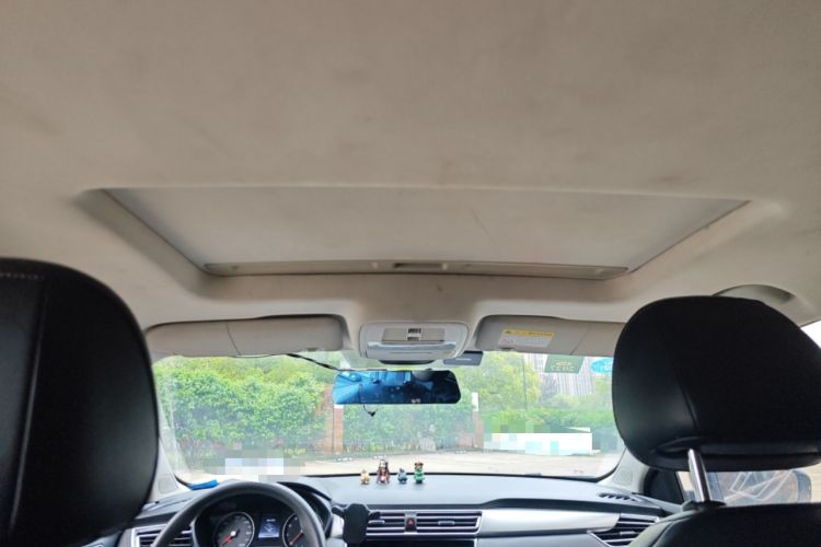 Used Roewe i5 2019 1.5L Automatic 4G Connected Linghao Flagship Edition Headliner