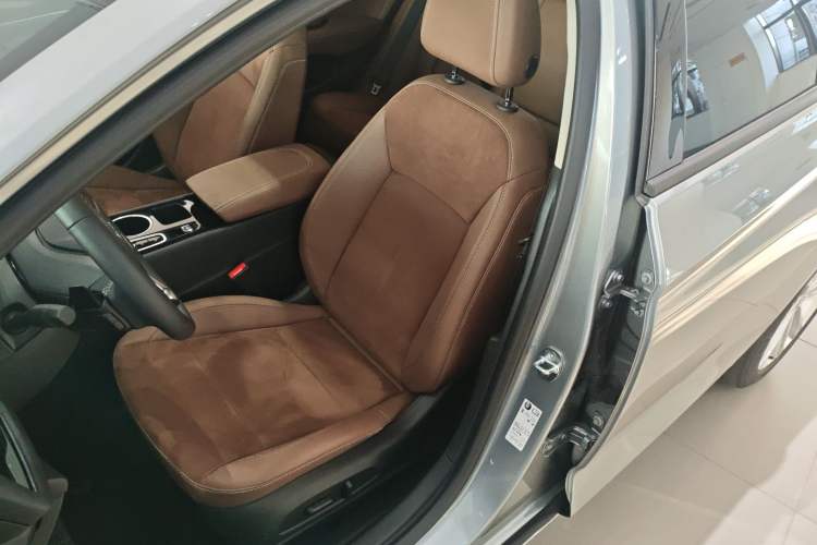 Used Buick Regal 2024 28T Luxury Edition