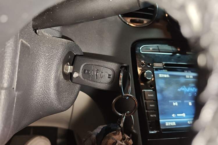 Used Peugeot 408 2013 2.0L Automatic Comfort Edition
