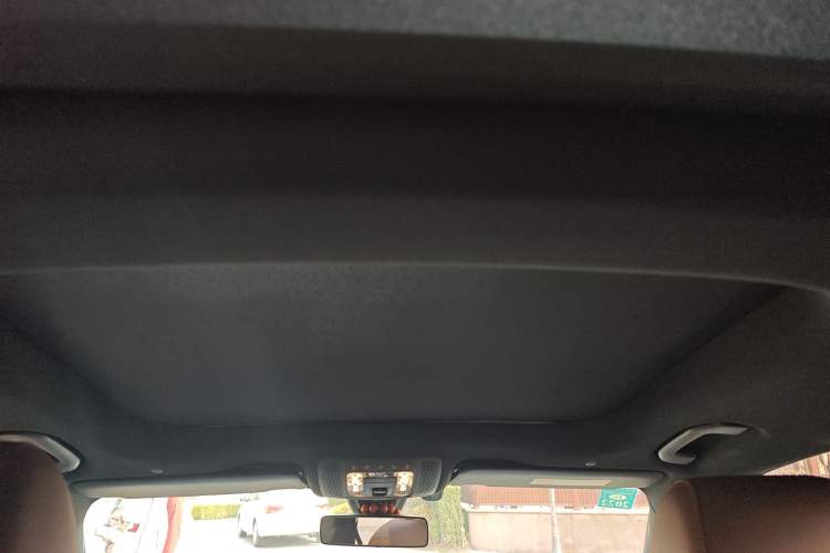 Used Mercedes-Benz GLB 2020 Updated GLB 200 Dynamic Edition Headliner