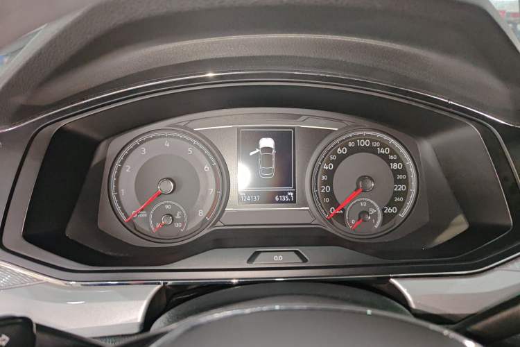 Used Volkswagen Lamando 2019 230TSI DSG Fashion Edition China VI