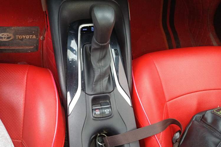 Used Toyota Levin 2019 185T CVT Luxury Edition China VI Standard