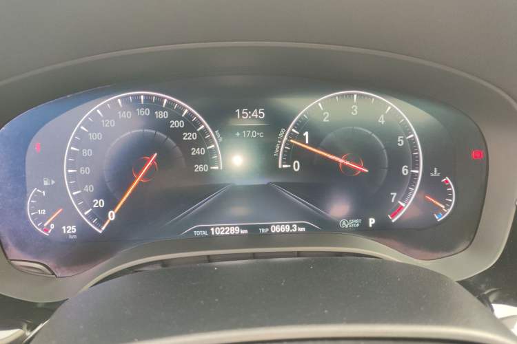 Used BMW 5 Series 2019 525Li Luxury Package