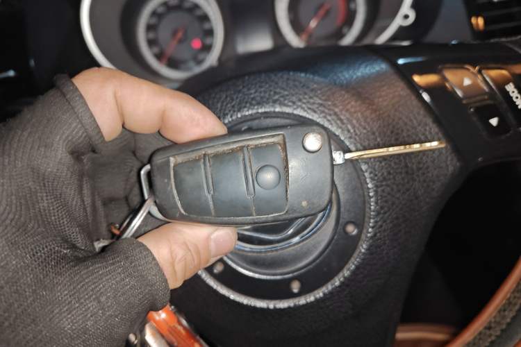 Used Land X8 2014 Explorer Edition 2.0T Diesel 4x4 Luxury Model