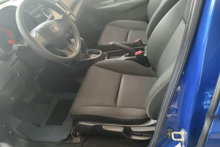 Used Honda Fit 2018 1.5L CVT Comfort Version Left Front Seat