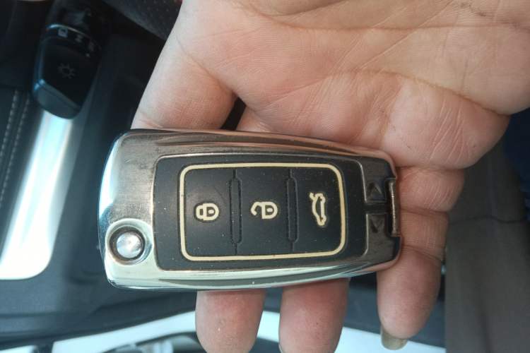 Used Yema Bojun 2019 Performance Edition 1.5T Manual Xuan Dong Model
