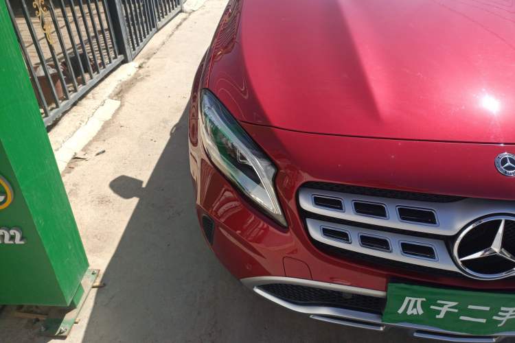 Used Mercedes-Benz GLA 2018 GLA 200 Sport Edition Right Front Headlight