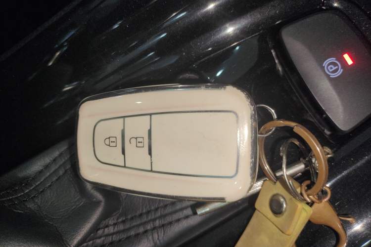 Used Toyota C-HR 2018 2.0L Leading Edition China V-standard