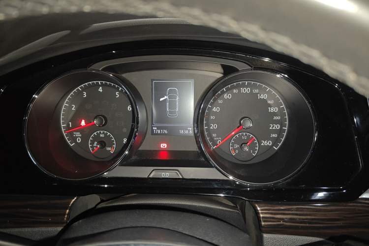 Used Volkswagen Lamando 2015 280TSI DSG Comfort Edition