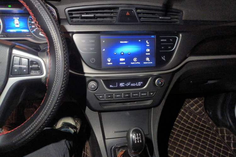 Used Geely Auto Emgrand 2017 Sedan Million Edition 1.5L Manual - Upward Version