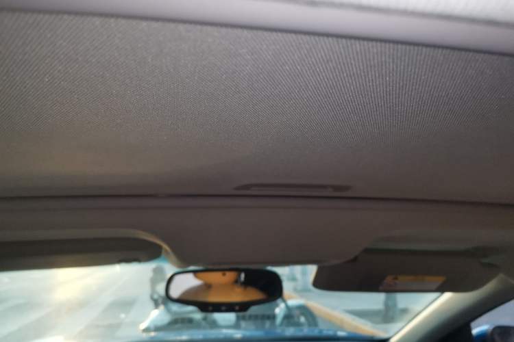 Used Buick Excelle GX 2018 18T Automatic Flagship Model Headliner