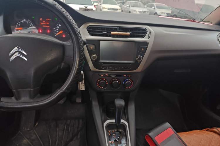 Used Citroen Elysee 2015 Qishang Edition 1.6L Automatic Fashion Model