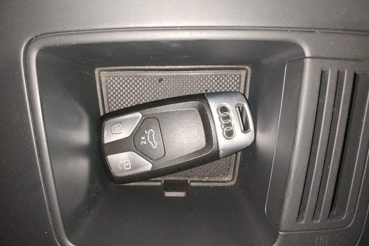 Used Audi A4L 2020 40 TFSI Fashion Dynamic Model