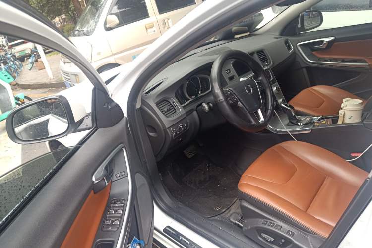 Used Volvo S60 2019 S60L Facelift T5 Smart Luxury Elite Edition