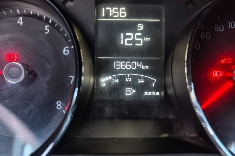 Used Volkswagen Lavida 2017 1.6L Manual Comfort Edition Odometer Close Up