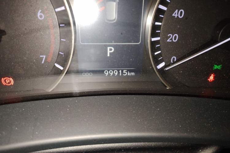 Used Lexus RX 2016 300 Two-Wheel Drive Comfort Edition China VI Standard Odometer Close Up