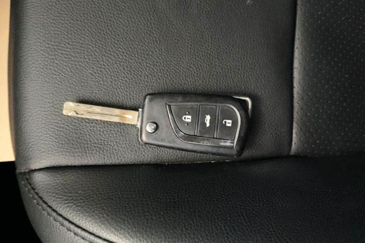 Used Toyota Levin 2018 185T CVT Luxury Edition
