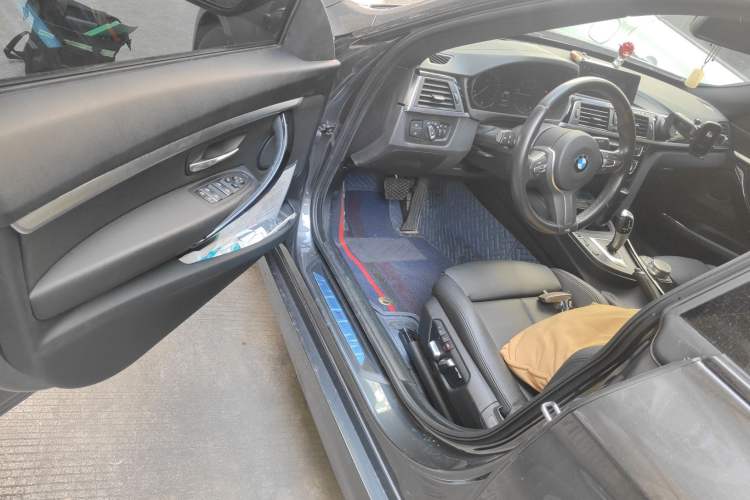 Used BMW 3 Series GT 2020 320i M Sport Package
